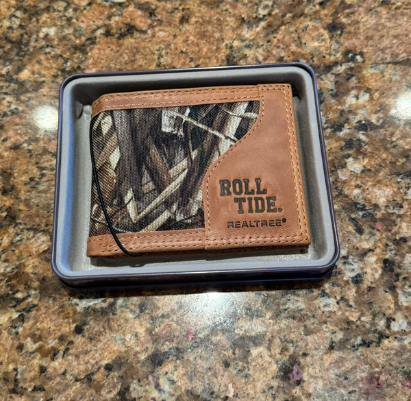 REALTREE Camo Canvas & Leather Bi-fold Wallet