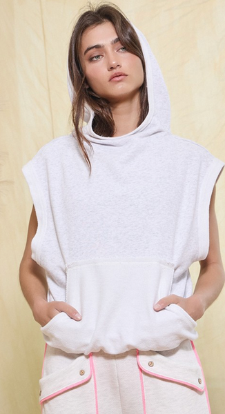 Hooded Muscle Pullover